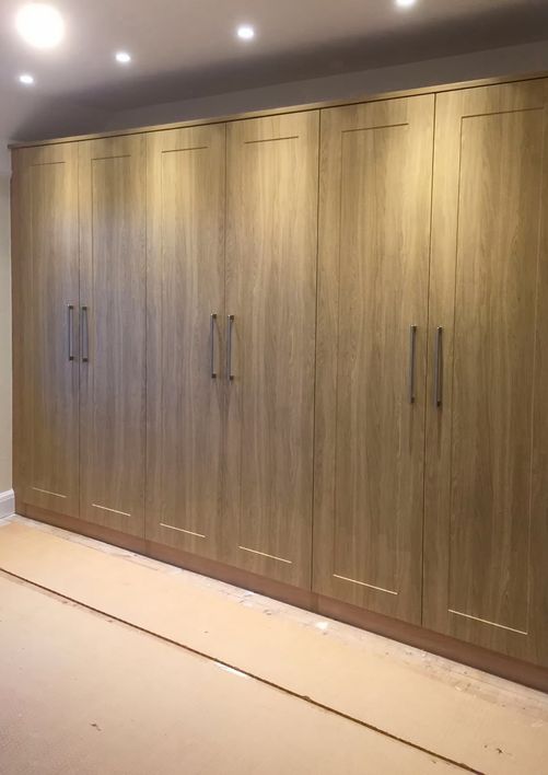 Fitted wardrobe in Finchley from Hampdens KB