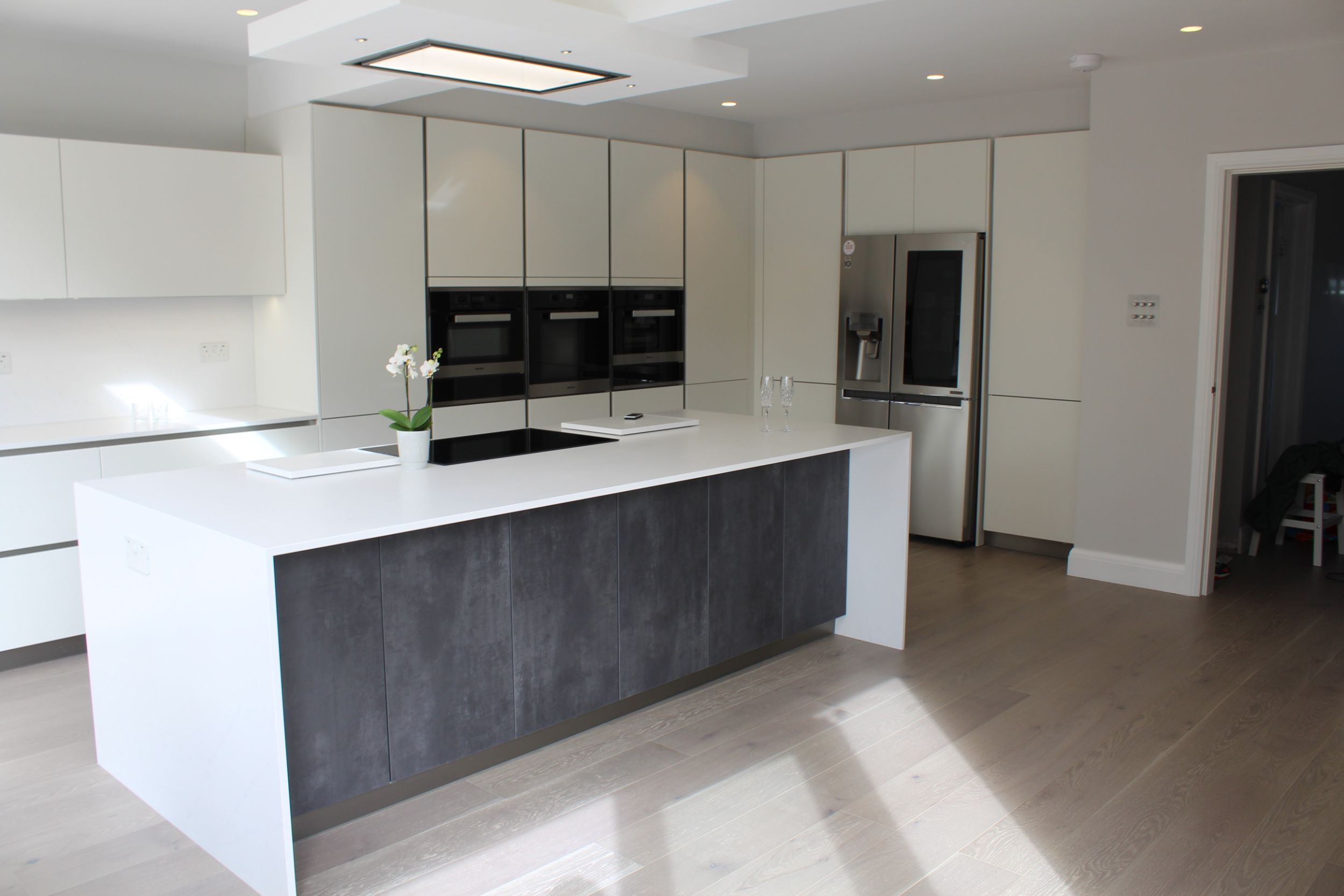German-made kitchen in Finchley designed, supplied and installed by Hampdens KB