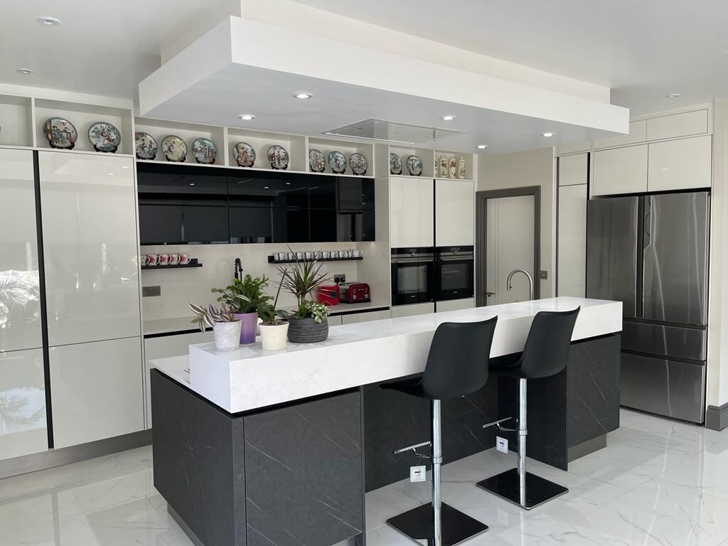 Hacker Concept 130 German kitchen Recent project from Hampdens KB