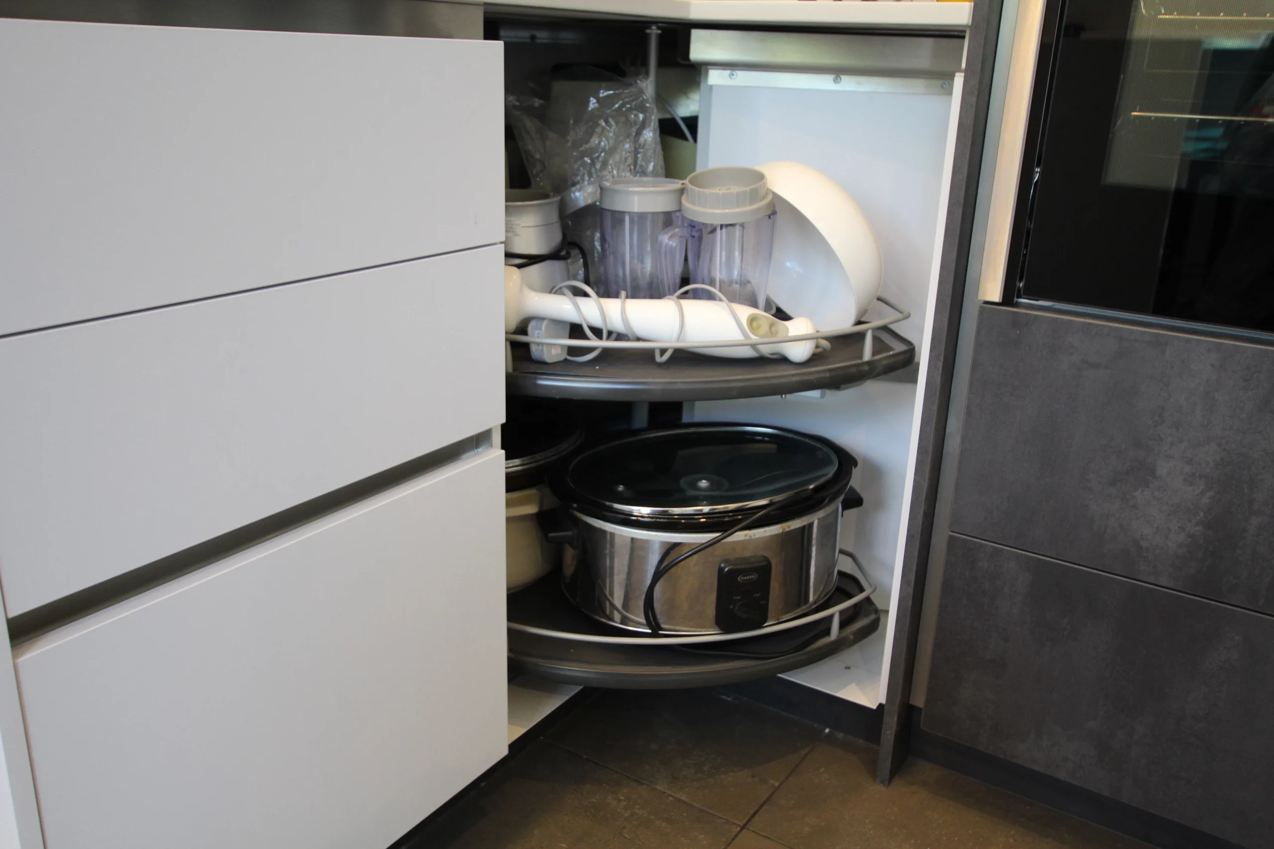 Hacker Concept 130 German-made kitchen recent project NW7 Mill Hill