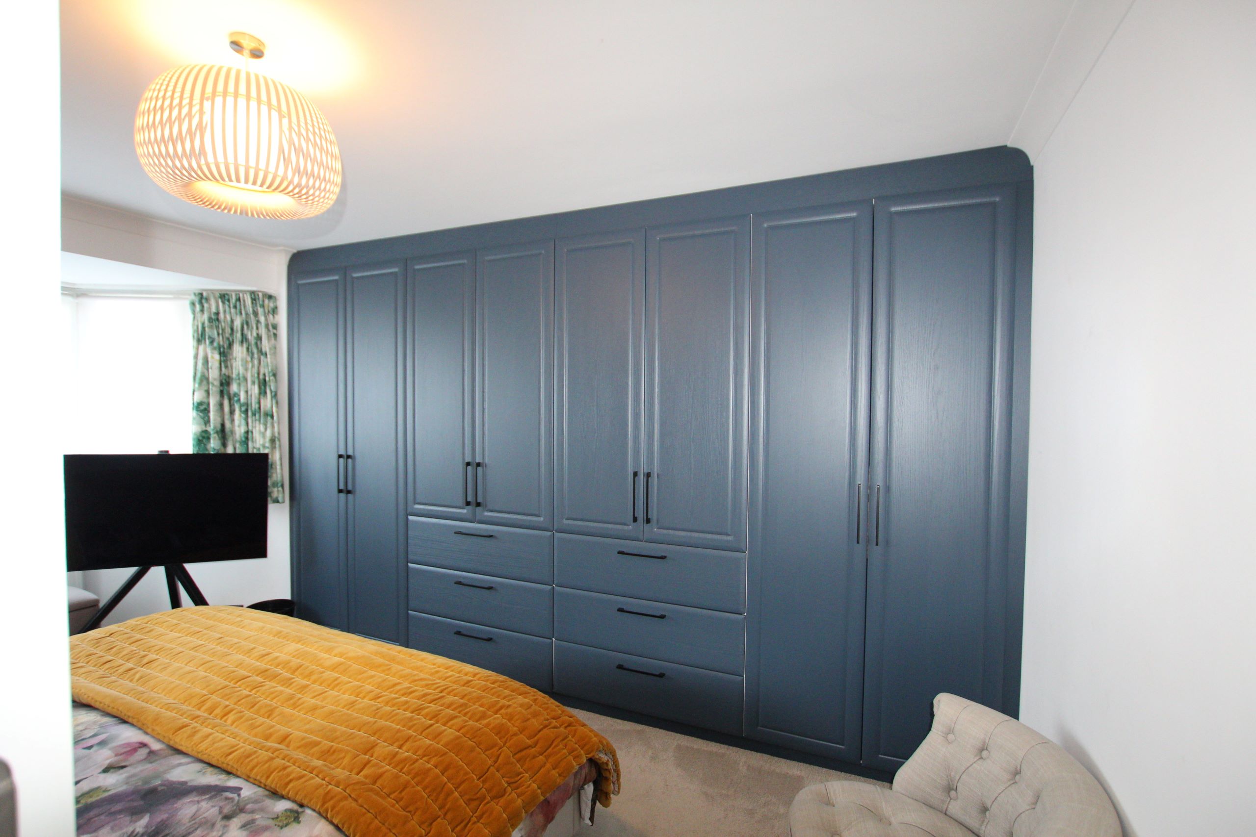 Fitted Wardrobes and Fitted Bedrooms from Hampdens KB in London
