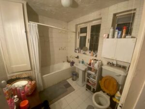 before Hampdens Bathroom renovation